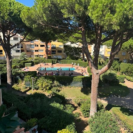 Duplex meublé avec terrasse dans résidence avec piscine Agde Extérieur photo