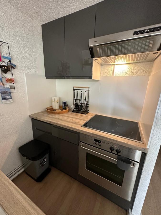 Duplex meublé avec terrasse dans résidence avec piscine Agde Extérieur photo