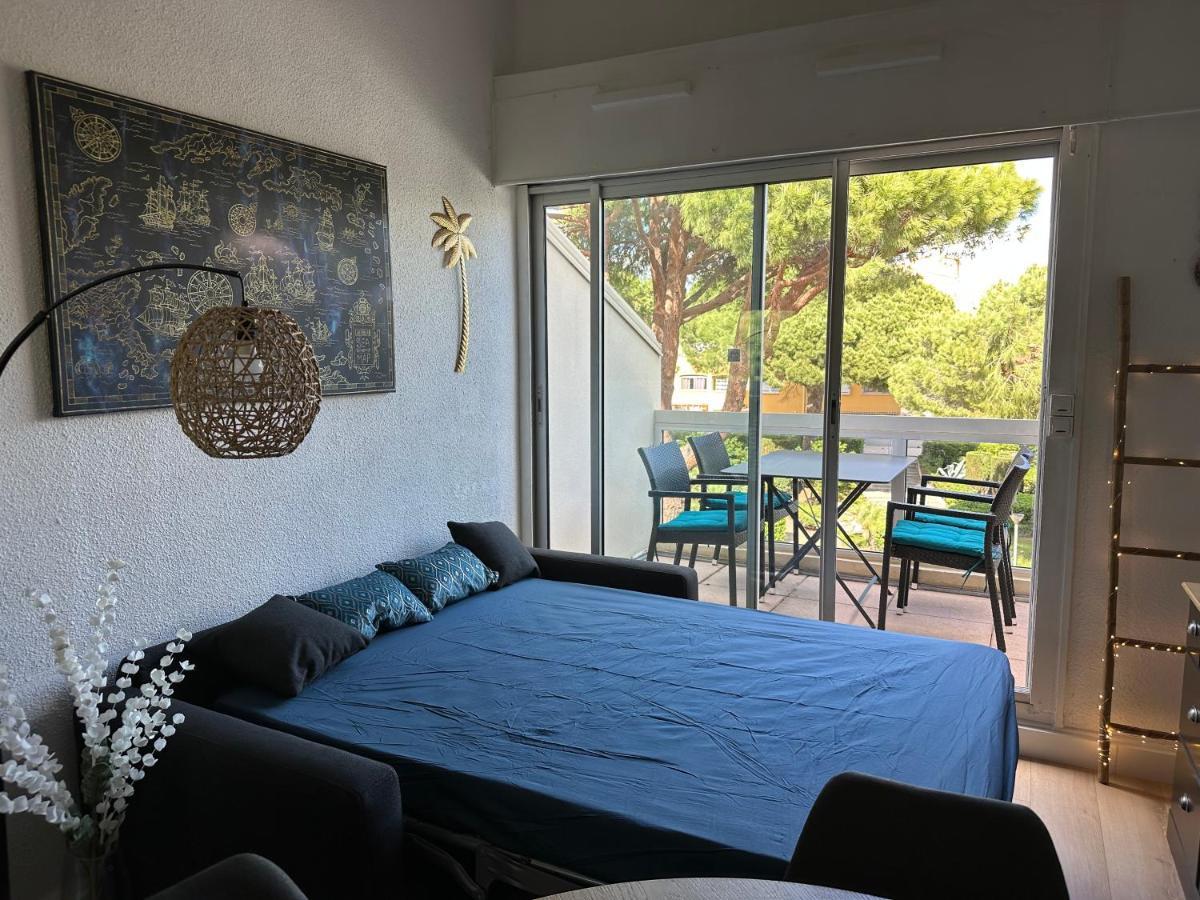 Duplex meublé avec terrasse dans résidence avec piscine Agde Extérieur photo